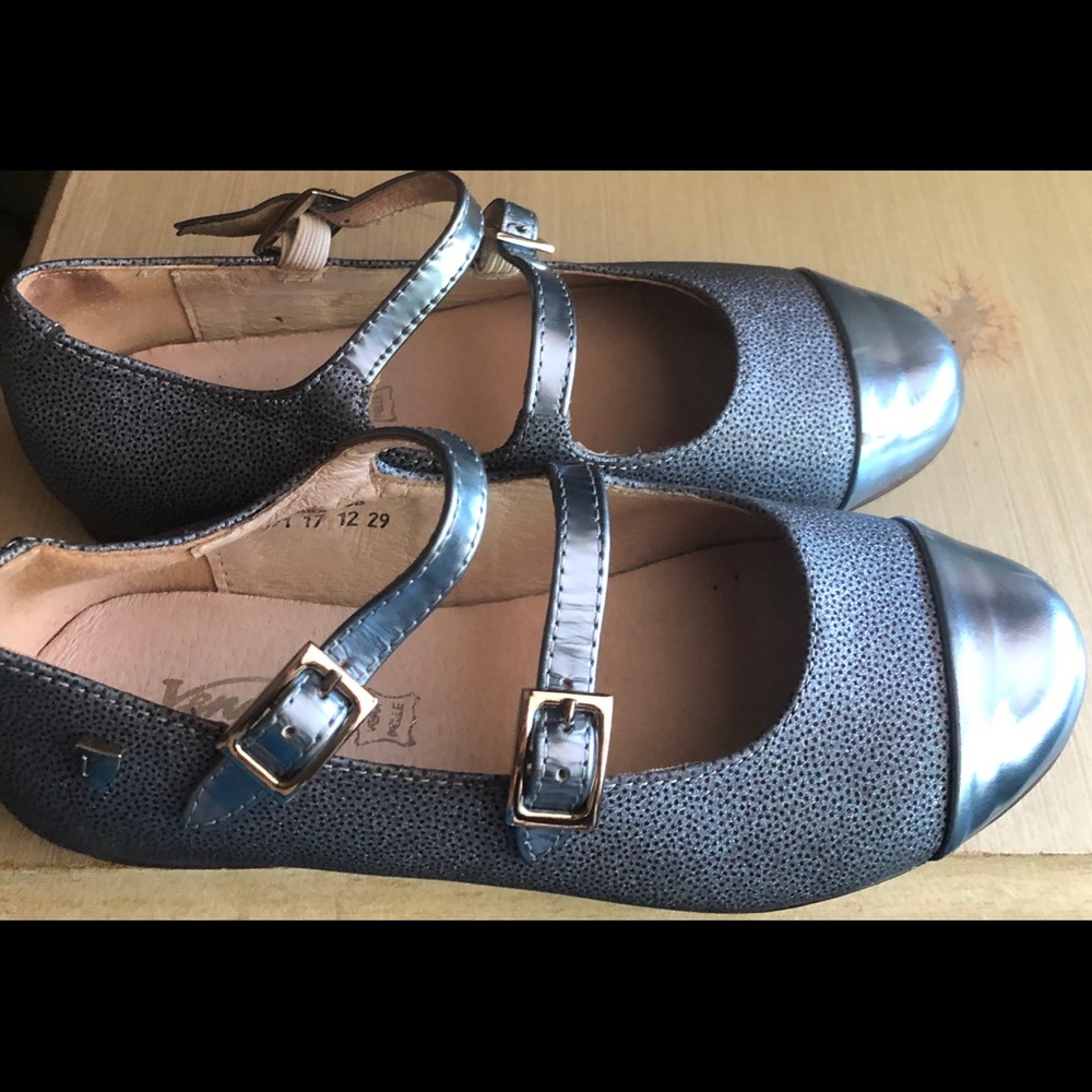Girls Venettini shoes